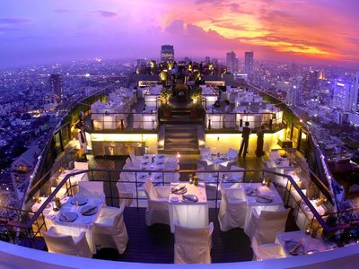 ร้านอาหาร Vertigo And Moon Bar