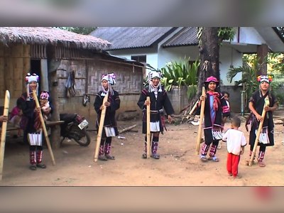 Akha Homestay