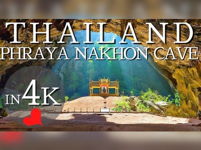 Visit the Phraya Nakhon Cave (Sam Roi Yot)
