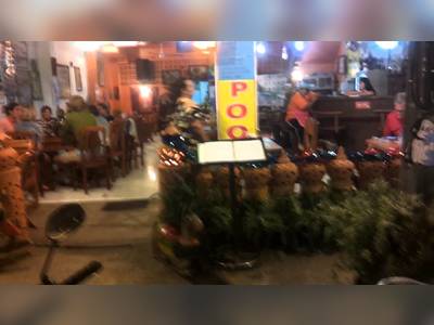 Poo Restaurant