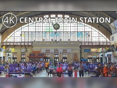 Hua Lamphong Railway Station in Bangkok