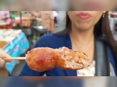 Cha-Am Night Market