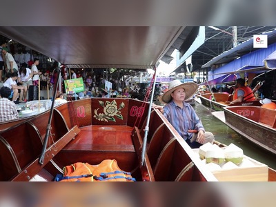 Damnoen Saduak Floating Market