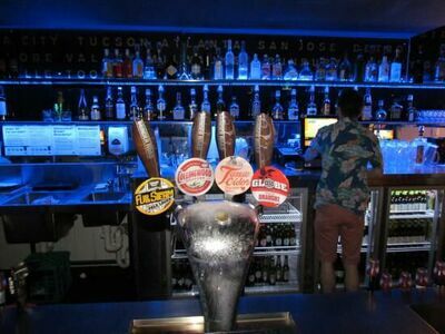 Blue Moon Bar & Restaurant by The Rust Dome Resort