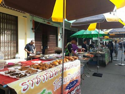 Old Takua Pa Sunday Market