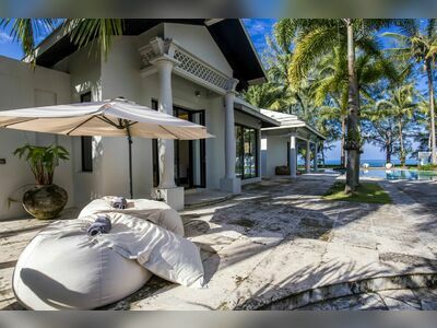 The Anda Mani Khaolak Beachfront Villas