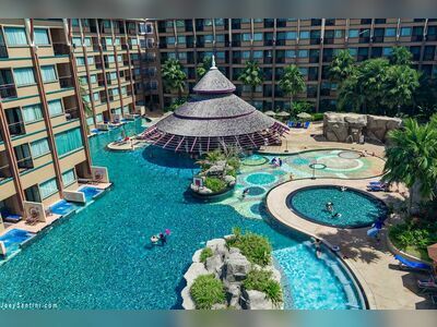 Novotel Phuket Vintage Park Resort