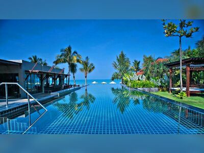 Chongfah Beach Resort Khaolak