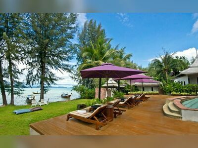 Anyavee Tubkaek Beach Resort