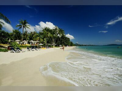 Choeng Mon Beach