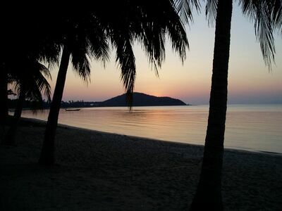 Lipa Noi beach