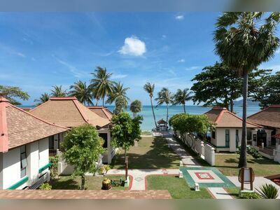 The Briza Beach Resort (SHA Plus+)