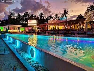 Seen beach club