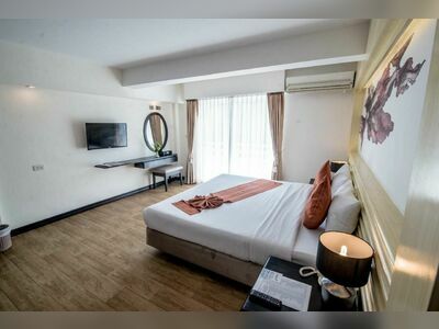 Bay Breeze Hotel Pattaya