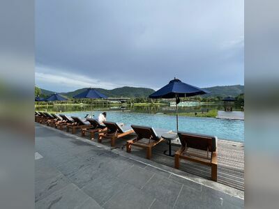 Atta Lakeside Resort Suite
