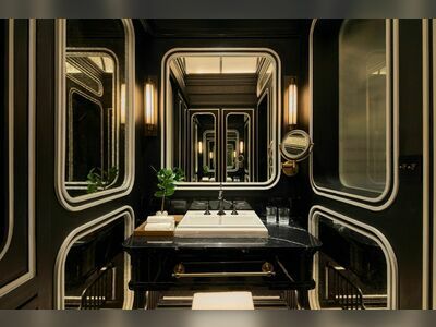 INTERCONTINENTAL