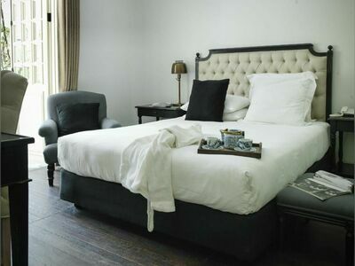 Cabochon Hotel