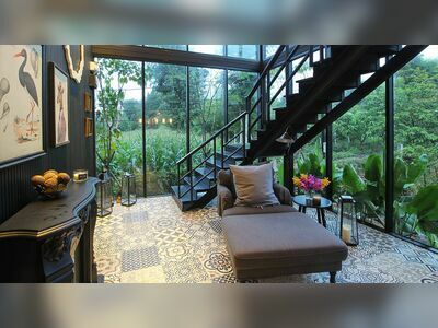 Limon Villa