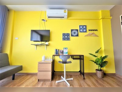 ZZZ Hostel @ Don Mueang Airport Bangkok