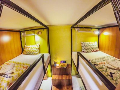 ZZZ Hostel @ Don Mueang Airport Bangkok