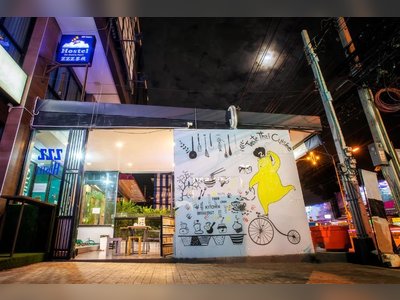 ZZZ Hostel @ Don Mueang Airport Bangkok