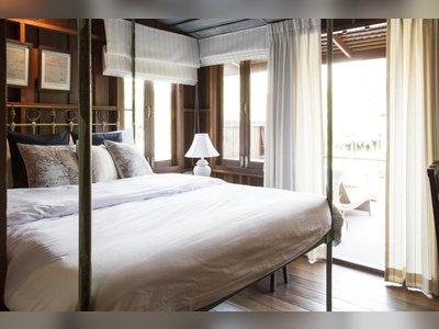 Baan Luang Rajamaitri Historic Inn