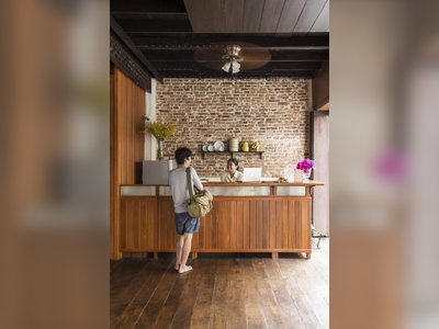 Baan Luang Rajamaitri Historic Inn