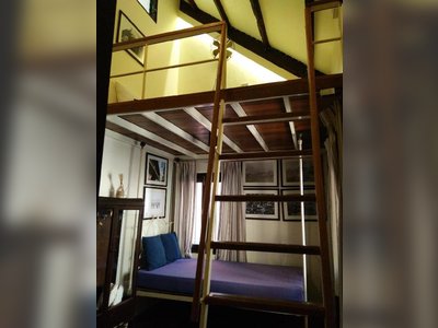 Baan Luang Rajamaitri Historic Inn