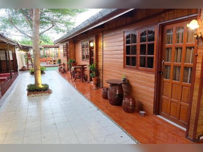 Binlar Guesthouse