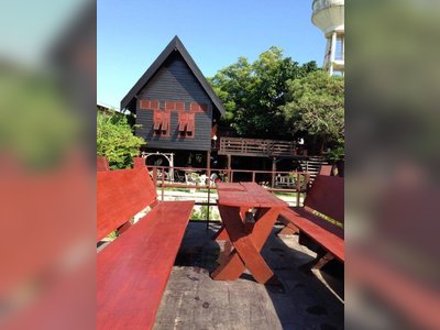 Ayothaya Riverside House