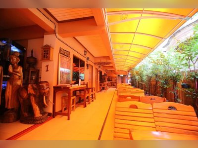 Prom Tong Mansion