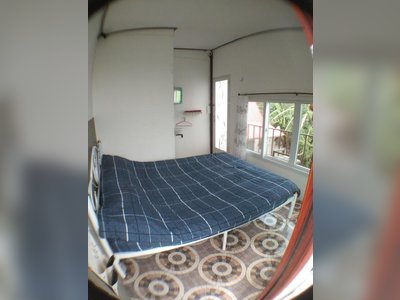 Slowlife House