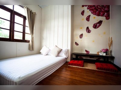 Baan Suan Krung Kao