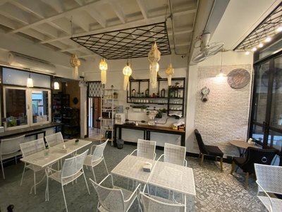 Sherloft Home & Hostel