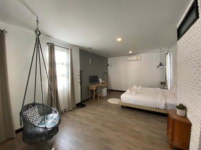 Sherloft Home & Hostel