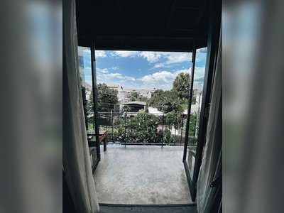 Lamphu House