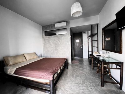Lamphu House