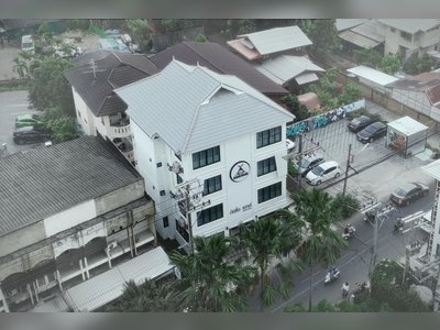 Gusto House