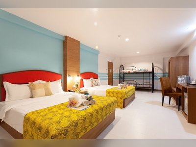 We Briza Hotel