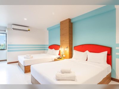 We Briza Hotel