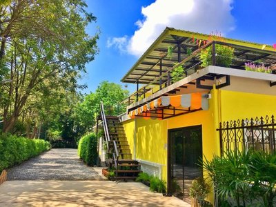 Mango House