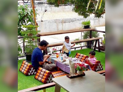 Mango House