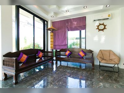 SakSukSmile Resort