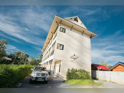 SakSukSmile Resort