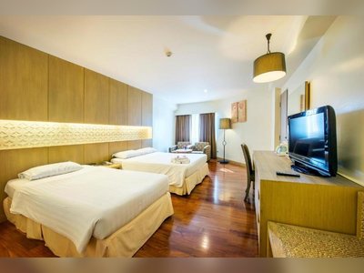 Jomtien Palm Beach Hotel and Resort