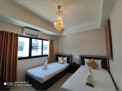 Bann Tawan Hostel & Spa