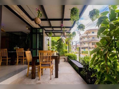 Surf and Sand Resort