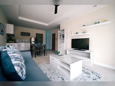 Surf and Sand Resort