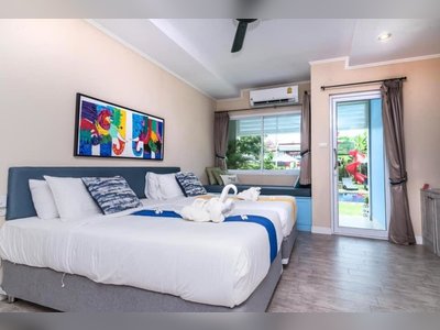 Surf and Sand Resort