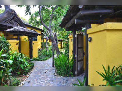 Supatra Hua Hin Resort